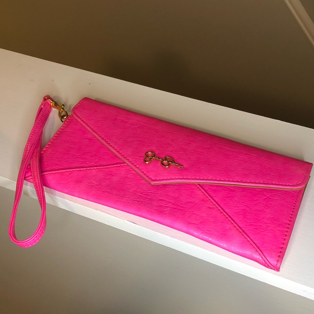 Jessica Simpson wallet